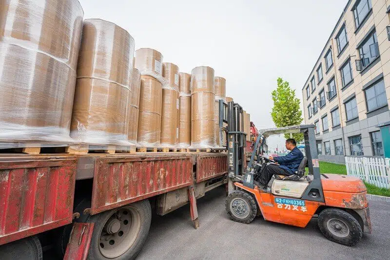 jumbo-rolls-offload (2)_no_bg